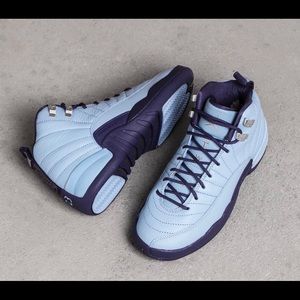 Jordan 12 Hornets
